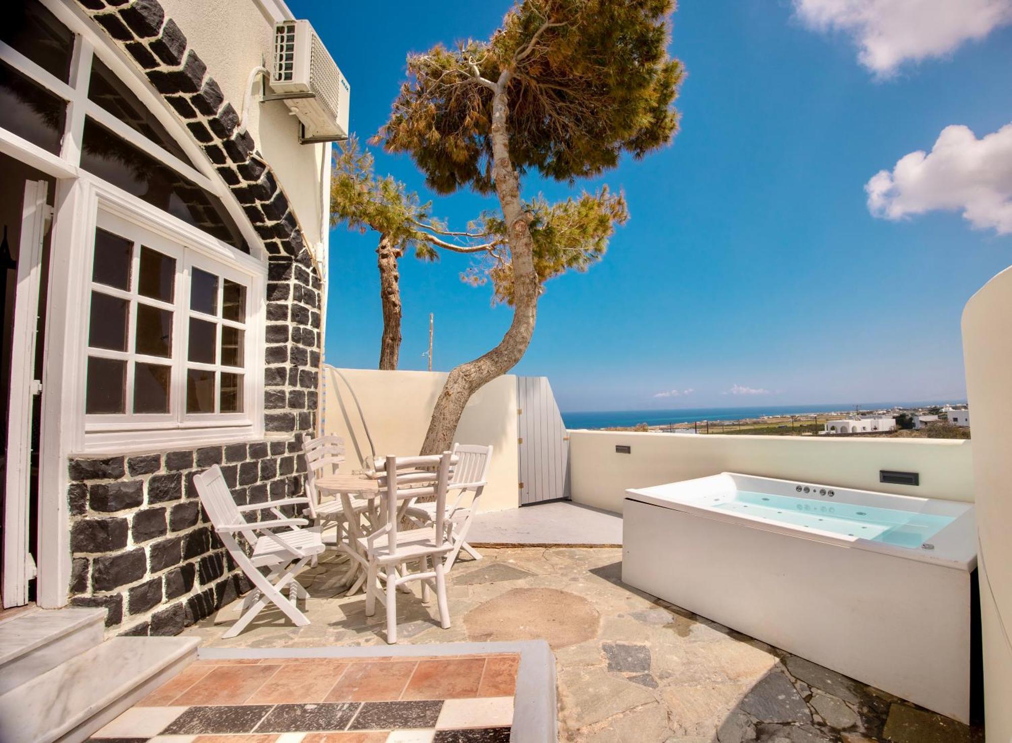 Dawn Suites Santorini Vourvoulos Room photo
